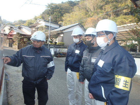 PC083444.JPG